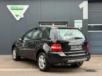 Gebraucht Mercedes ML280 190 PS (139 kW) 2007 Schwarz SUV