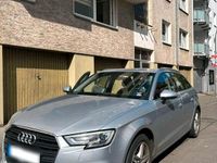 Gebraucht Audi A3 116 PS (85 kW) 2018 Grau Limousine