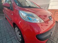 Gebraucht Peugeot 107 68 PS (50 kW) 2006 Rot Kleinwagen
