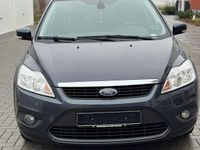 Gebraucht Ford Focus 101 PS (74 kW) 2010 Grau Limousine