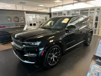 Gebraucht Jeep Grand Cherokee Summit 381 PS (280 kW) 2023 Schwarz SUV