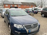 Second-hand VW Passat 140 CP (102 kW) 2006 Albastru Berlinǎ