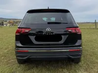 Second-hand VW Tiguan Life 150 CP (110 kW) 2022 Negru SUV
