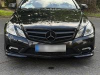 Gebraucht Mercedes E350 AMG 265 PS (194 kW) 2011 Schwarz Coupé