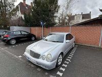 Gebraucht Mercedes E280 Avantgarde 204 PS (150 kW) 1999 Limousine