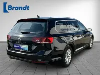 Gebraucht VW Passat Business 122 PS (89 kW) 2022 Deep black perleffekt (metallic) Kombi