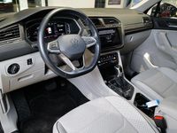 Gebraucht VW Tiguan Allspace Elegance 200 PS (147 kW) 2022 Rot SUV