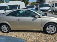 Gebraucht Renault Mégane Cabriolet Authentique 135 PS (99 kW) 2005 Grau Cabrio