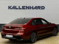 Gebraucht BMW i7 M Sport 334 kW (455 PS) 2024 Rot Limousine