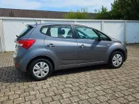 Gebraucht Hyundai ix20 Style 90 PS (66 kW) 2014 Silber Kleinwagen