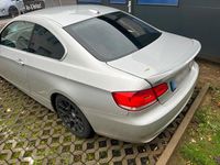 Gebraucht BMW 325 2006 Silber Coupé