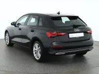 Używany Audi A3 Advanced 150 KM (110 kW) 2022 Czarny Sedan/Limuzyna