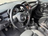Gebraucht Mini Cooper D 115 PS (84 kW) 2016 Weiß Kleinwagen
