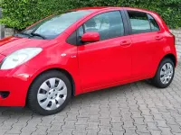 Gebraucht Toyota Yaris 90 PS (66 kW) 2006 Rot Limousine