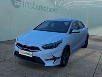 Gebraucht Kia Ceed Spirit 140 PS (102 kW) 2024 Weiß Kleinwagen