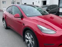 Usata Tesla Model Y 274 kW (373 CV) 2022 Rosso SUV