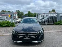 Gebraucht Mercedes E200 160 PS (117 kW) 2023 Schwarz Limousine