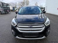 Gebraucht Ford Kuga Titanium 150 PS (110 kW) 2017 Schwarz SUV
