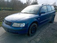 Gebraucht VW Passat 125 PS (91 kW) 1999 Blau Kombi
