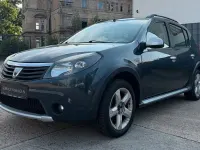 Gebraucht Dacia Sandero Stepway 87 PS (63 kW) 2009 Grau Limousine