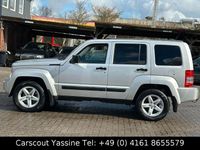 Gebraucht Jeep Cherokee Sport 177 PS (130 kW) 2012 Silber SUV