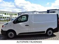 Gebraucht Renault Trafic Komfort 95 PS (69 kW) 2019 Weiß Van / Kleinbus