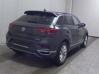 gebraucht VW T-Roc 2.0 TDI 4M Sport Navi LED PDC Shz ACC