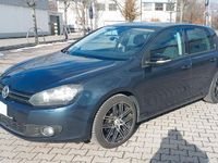 Gebraucht VW Golf VII Style 105 PS (77 kW) 2012 Blau Limousine
