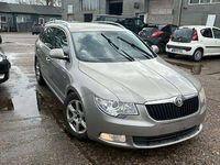 Gebraucht Skoda Superb Ambition 140 PS (102 kW) 2010 Beige Kombi
