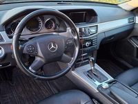 Gebraucht Mercedes E250 Avantgarde 204 PS (150 kW) 2011 Schwarz Kombi