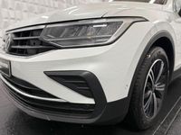Gebraucht VW Tiguan Active 150 PS (110 kW) 2021 Weiß SUV