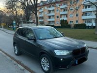 Gebraucht BMW X3 184 PS (135 kW) 2011 Schwarz SUV