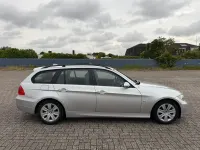 Gebraucht BMW 318 143 PS (105 kW) 2008 Silber Kombi