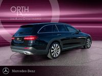 Gebraucht Mercedes E220 All-Terrain 194 PS (142 kW) 2018 Metalliclack obsidianschwarz m Kombi