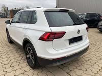 gebraucht VW Tiguan Highline BMT/Start-Stopp 4Motion,AHK,Head