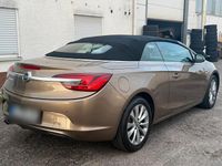 Second-hand Opel Cascada 140 CP (102 kW) 2013 Auriu Cabrio