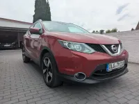 Gebraucht Nissan Qashqai 360º 116 PS (85 kW) 2014 Rot SUV