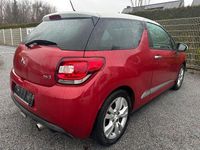 Gebraucht Citroën DS3 Chic 82 PS (60 kW) 2015 Rot Kleinwagen