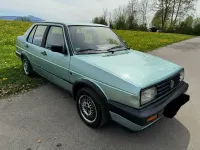 Używany VW Jetta 90 KM (66 kW) 1990 Zielony Sedan/Limuzyna