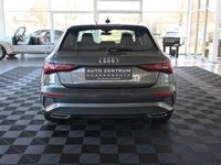 Gebraucht Audi A3 S-Line 150 PS (110 kW) 2022 Grau Limousine