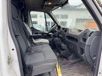 Gebraucht Opel Movano 131 PS (96 kW) 2017 Weiß Van / Kleinbus