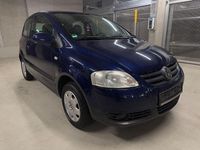 Gebraucht VW Fox 54 PS (39 kW) 2005 Blau Kleinwagen