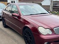 Gebraucht Mercedes C320 219 PS (161 kW) 2002 Rot Limousine