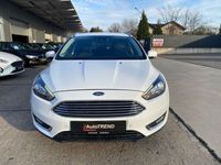 gebraucht Ford Focus Turnier Titanium*Navi*PDC*Tempomat