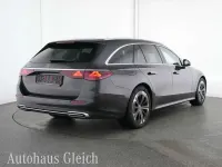 Gebraucht Mercedes E300 Advanced Plus 197 PS (144 kW) 2025 Grafitgrau  lack Kombi