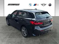Gebraucht BMW 118 Performance 136 PS (100 kW) 2023 Saphirschwarz Limousine