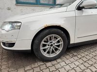 Gebraucht VW Passat 200 PS (147 kW) 2009 Weiß Kombi