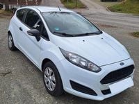 Gebraucht Ford Fiesta Ambiente 60 PS (44 kW) 2016 Weiß Limousine