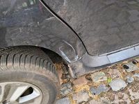 Gebraucht Dacia Duster Lauréate 125 PS (91 kW) 2016 Schwarz SUV