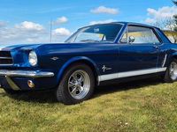 Second-hand Ford V8 200 CP (147 kW) 1965 Negru Coupe